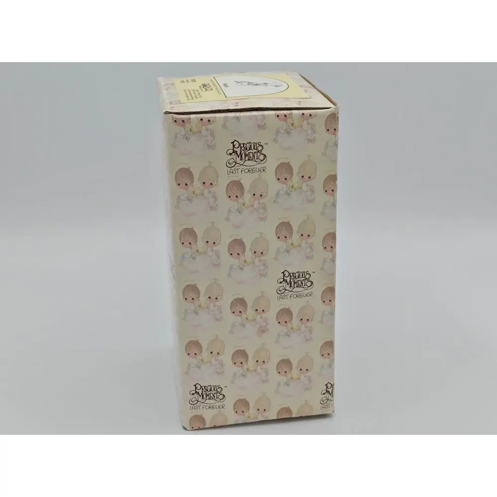 Precious Moments March Figurine Enesco 110019 Porcelain Collectible Boxed Gift